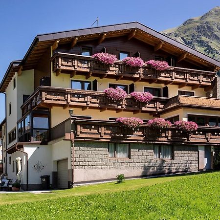 Haus Elisabeth Hotel Санкт Леонард им Пицтал Екстериор снимка