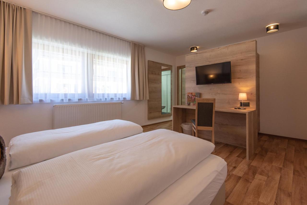Haus Elisabeth Hotel Санкт Леонард им Пицтал Екстериор снимка