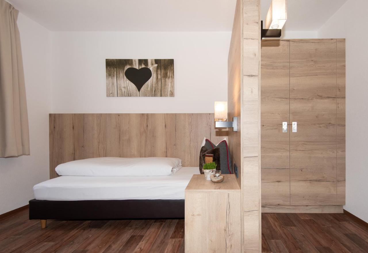 Haus Elisabeth Hotel Санкт Леонард им Пицтал Екстериор снимка