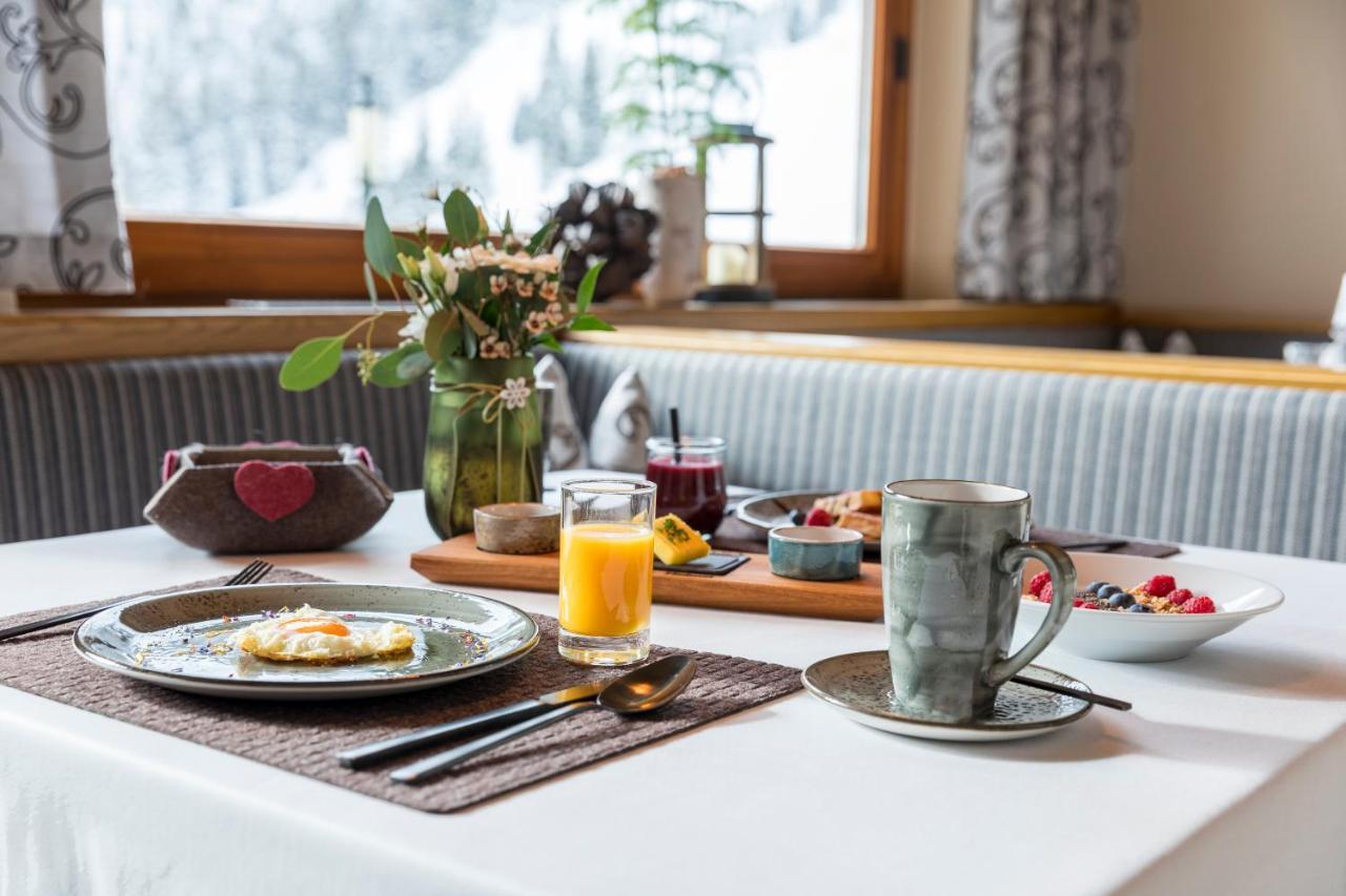 Haus Elisabeth Hotel Санкт Леонард им Пицтал Екстериор снимка