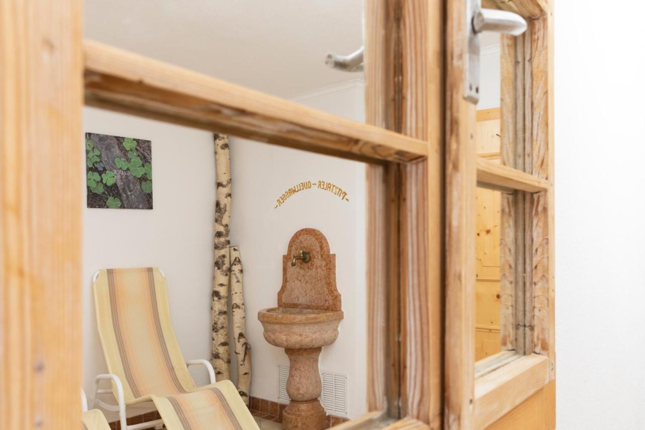 Haus Elisabeth Hotel Санкт Леонард им Пицтал Екстериор снимка
